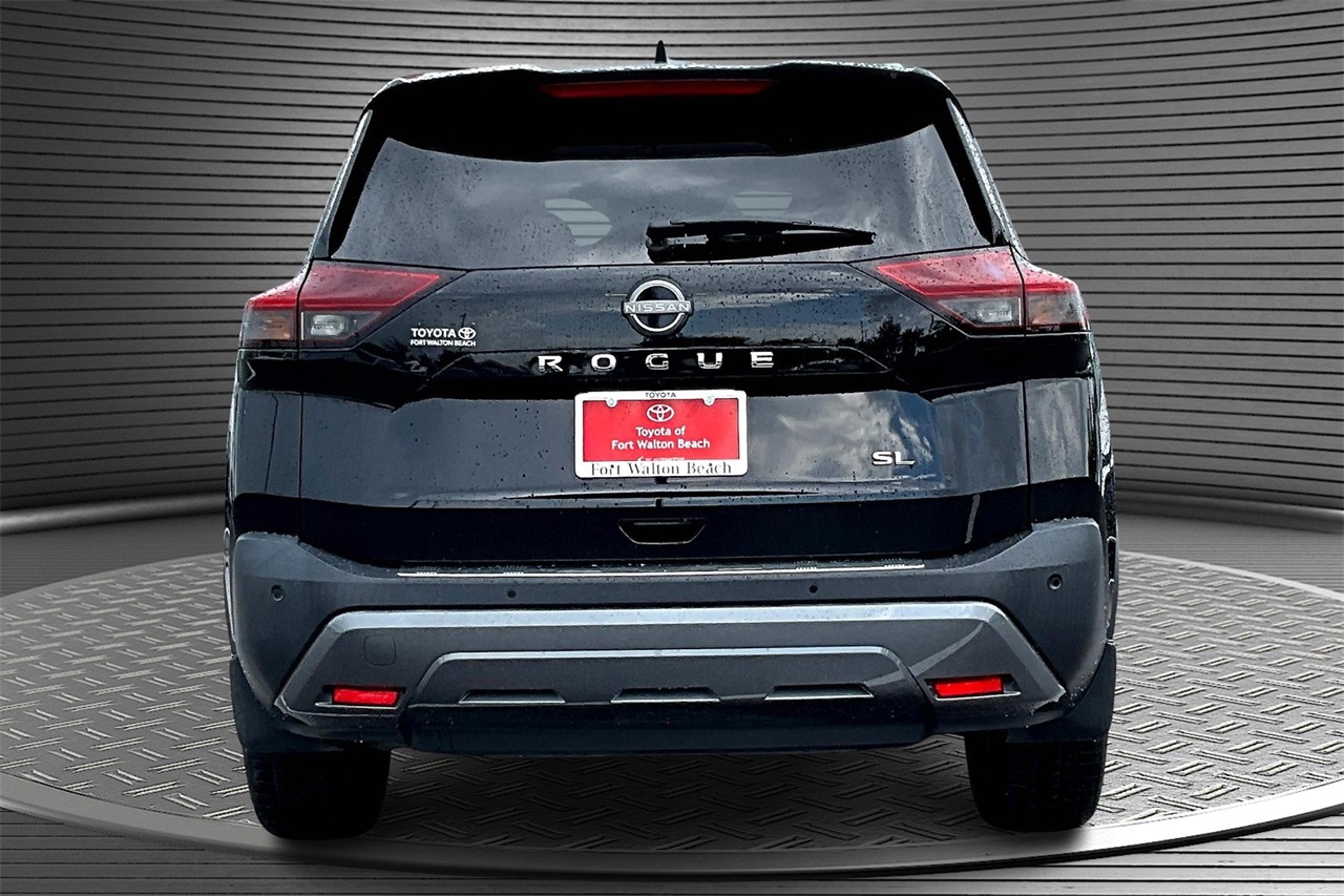 2023 Nissan Rogue SL photo 4