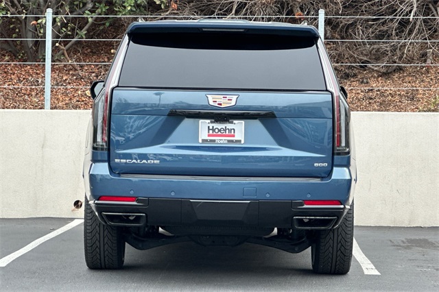 2025 Cadillac Escalade ESV Sport photo 4