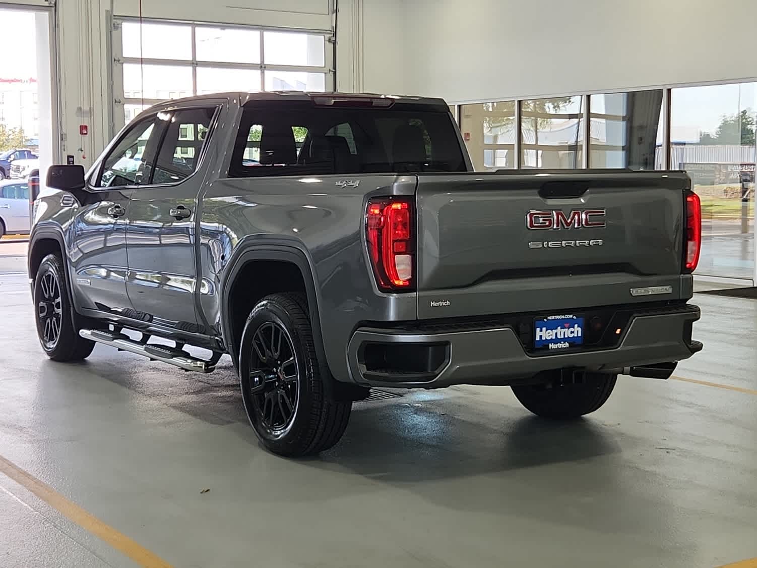 2021 Gmc Sierra 1500 Elevation photo 4