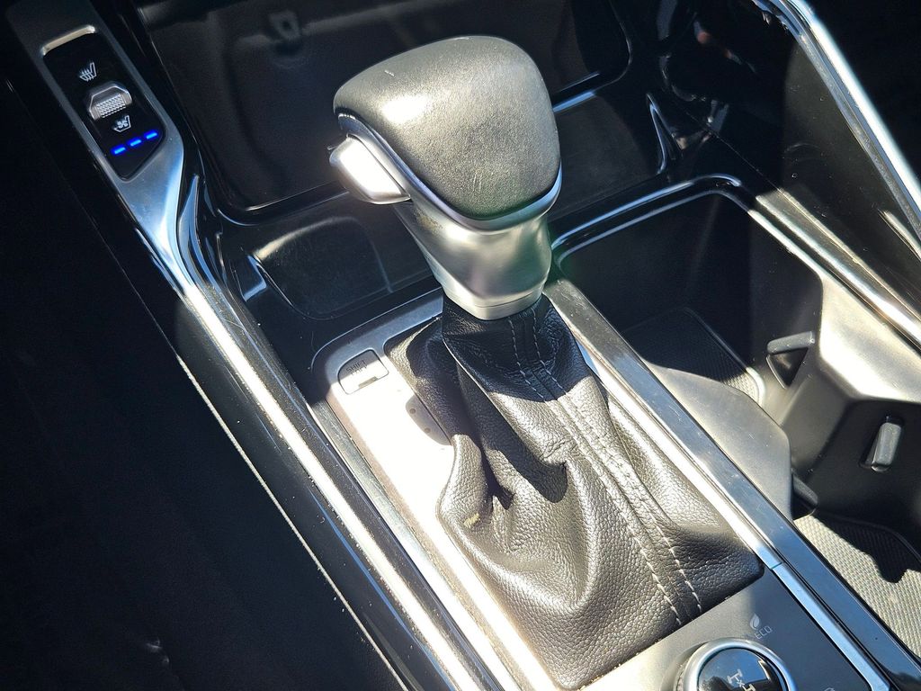 2022 Kia Sorento X-Line SX Prestige photo 16