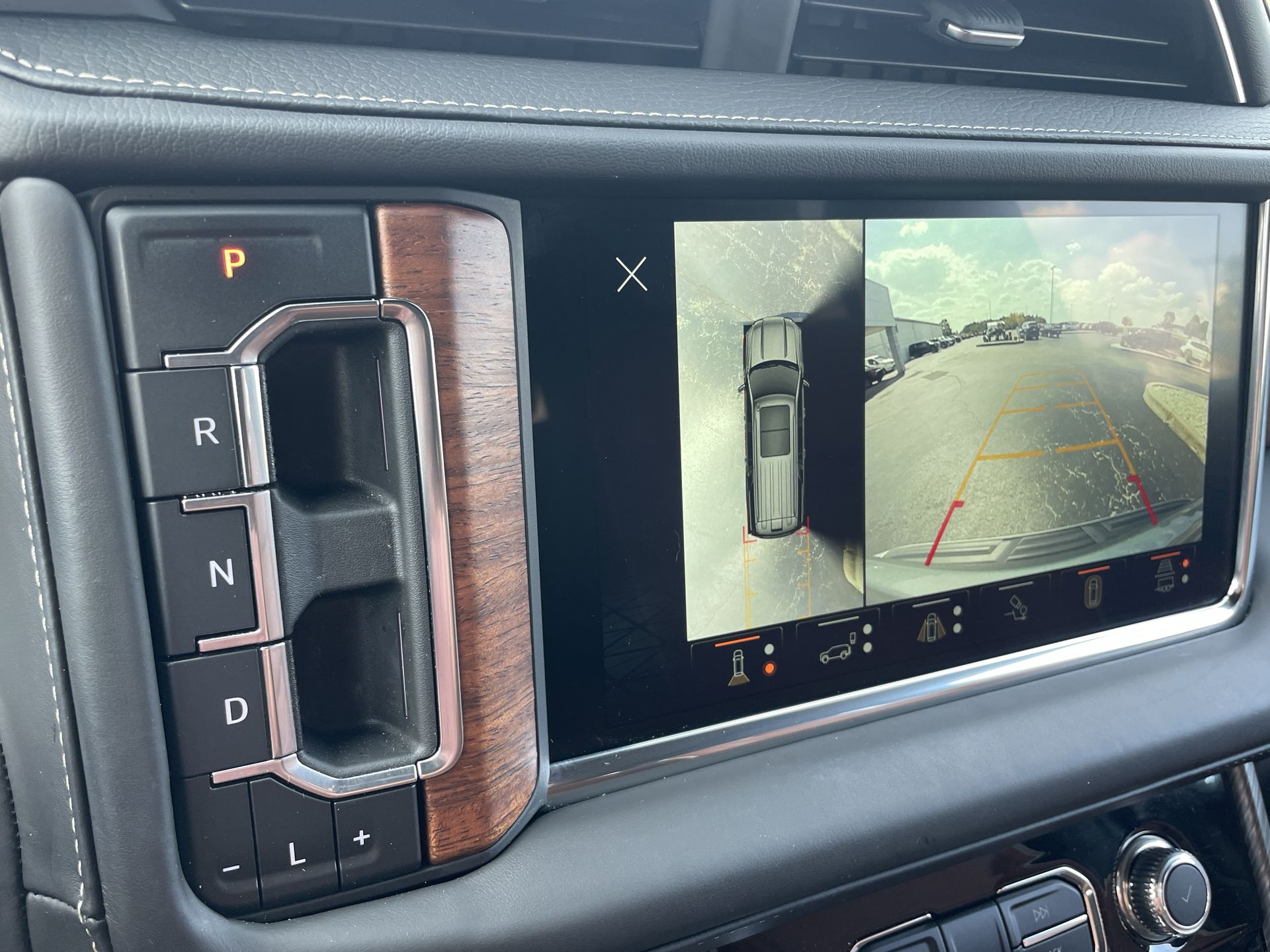 2023 Gmc Yukon Denali Ultimate photo 31