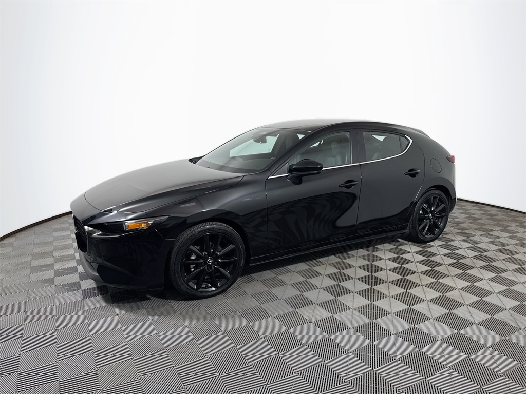 2025 Mazda Mazda3 2.5 Select Sport photo 2