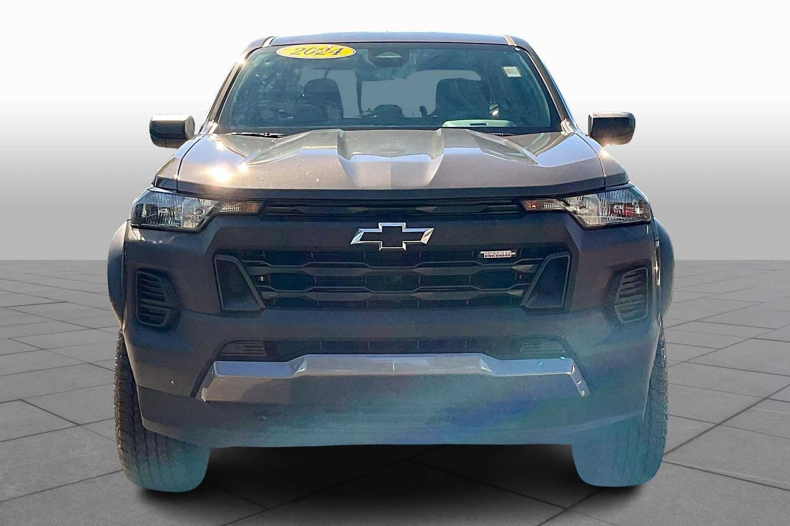 2024 Chevrolet Colorado Trail Boss photo 3