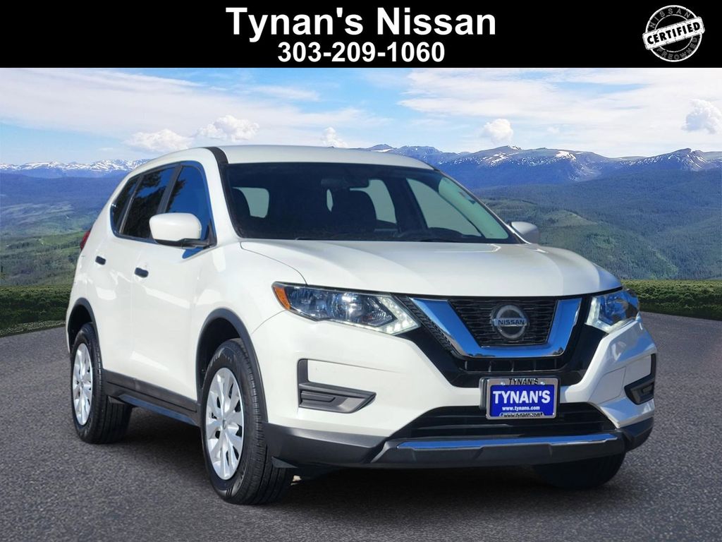 2018 Nissan Rogue S's photo
