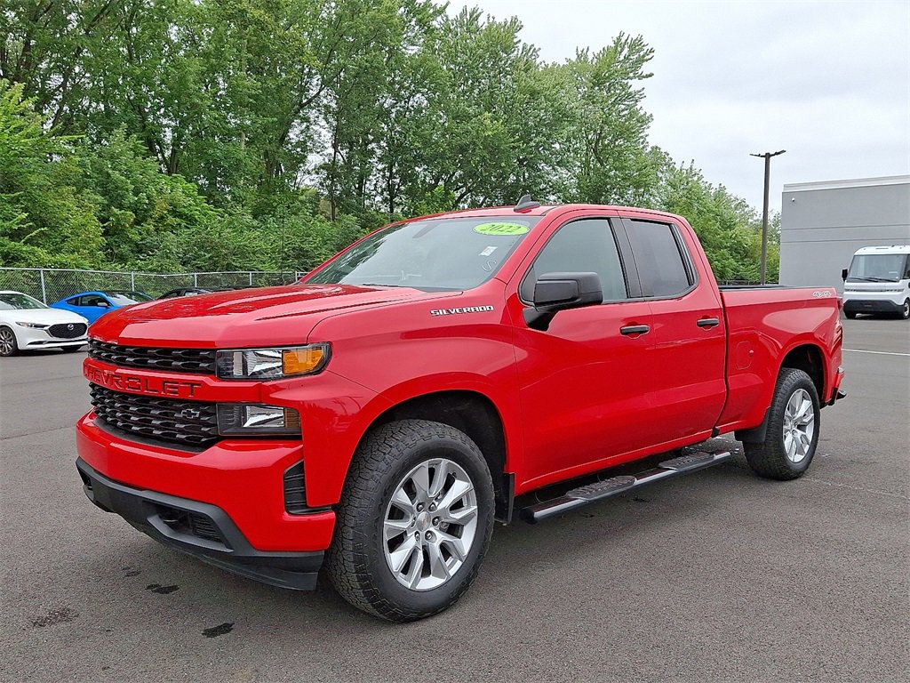 2021 Chevrolet Silverado 1500 Custom photo 3