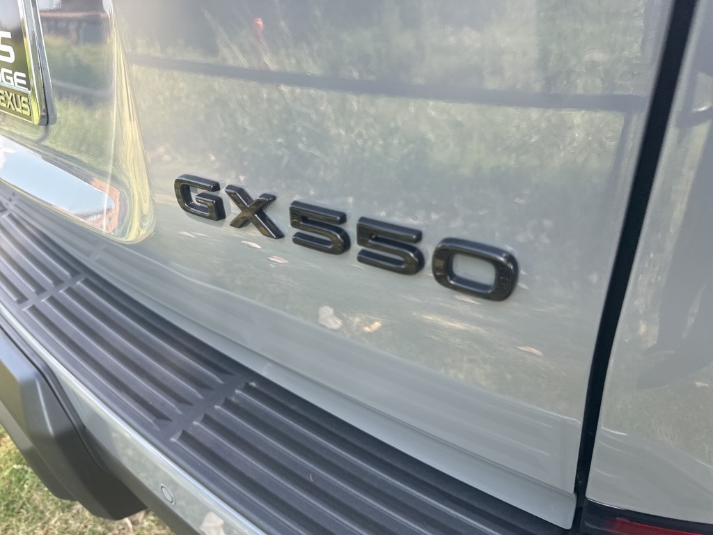 2024 Lexus GX 550 Premium photo 6