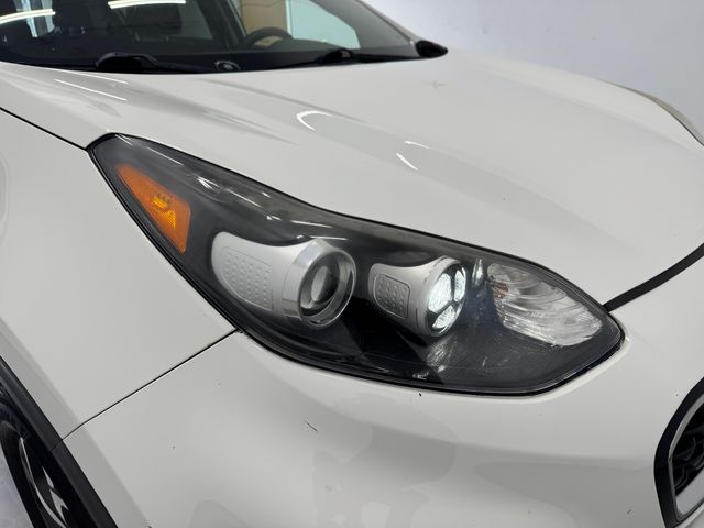 2020 Kia Sportage LX photo 30