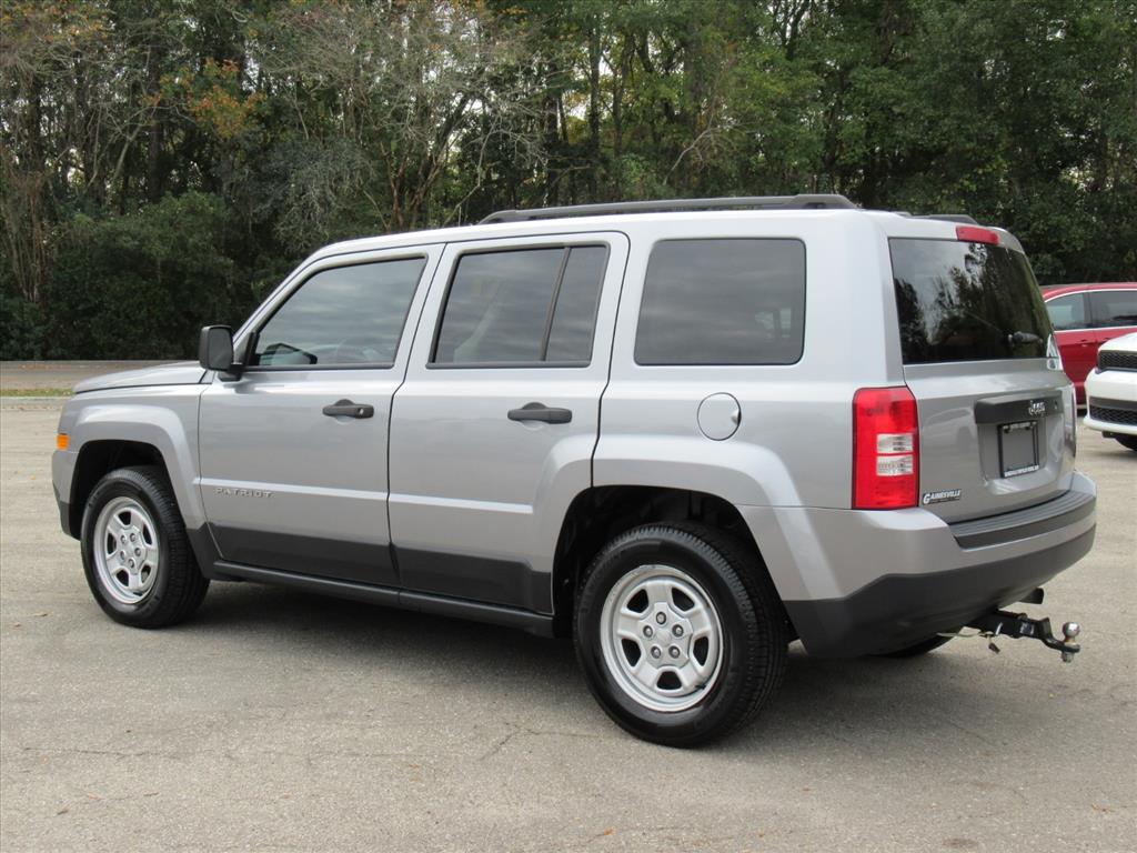 2017 Jeep Patriot Sport photo 4