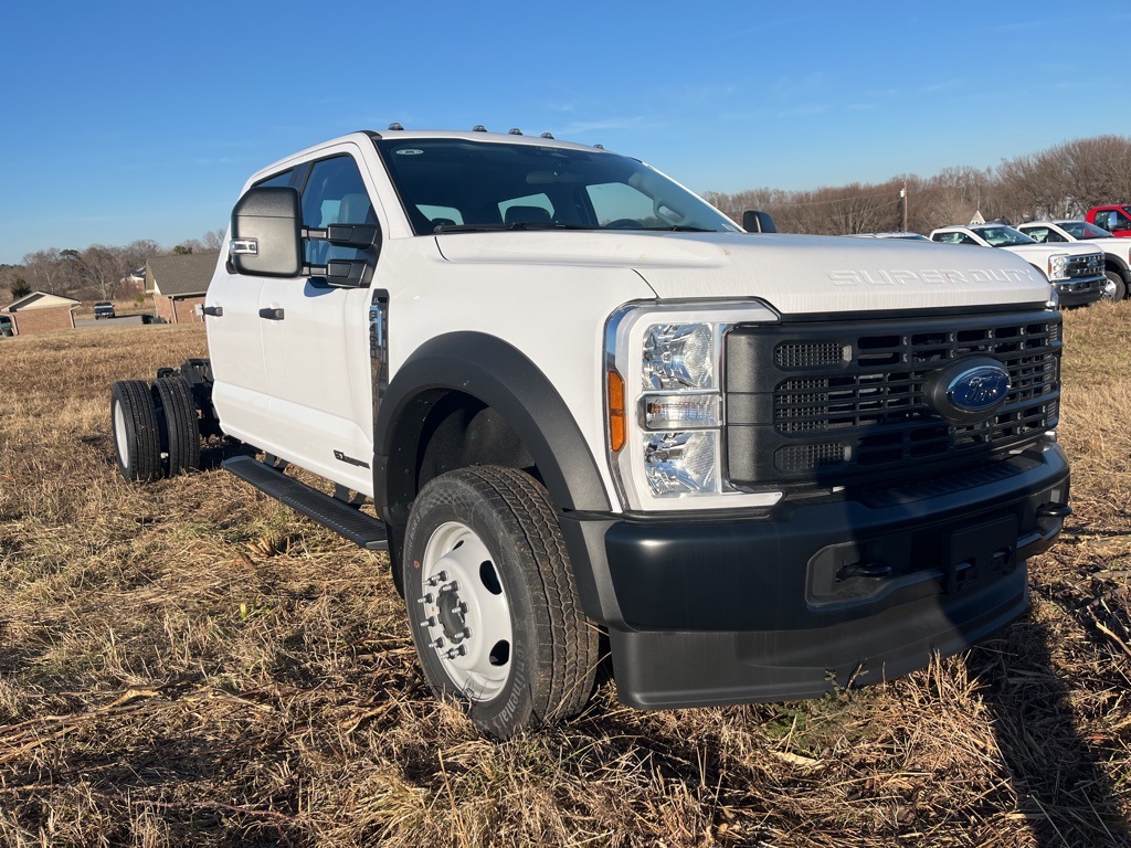 2024 Ford F-450 XL photo 3