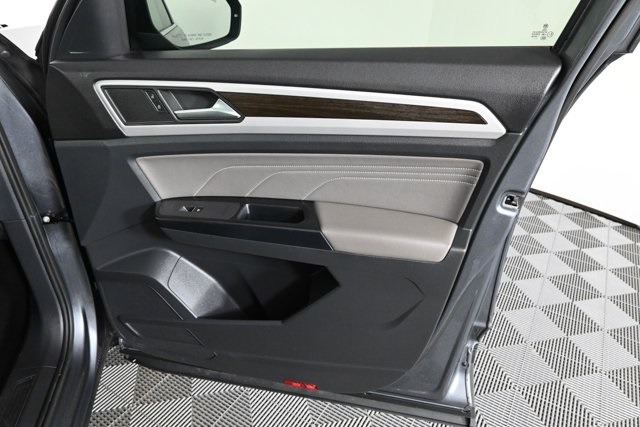 2022 Volkswagen Atlas V6 SE Technology photo 11