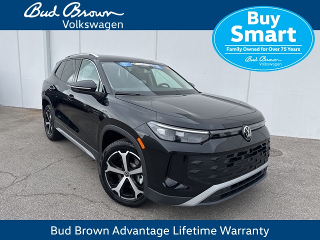 2026 Volkswagen Tiguan SE's photo