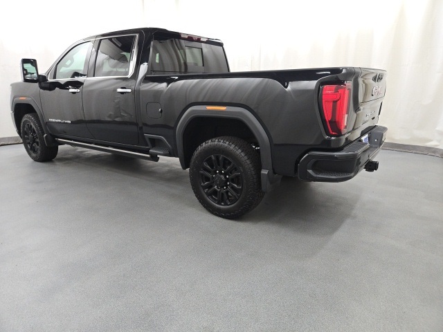 2022 Gmc Sierra HD Denali photo 3