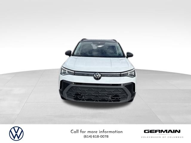 2025 Volkswagen Taos SE photo 2