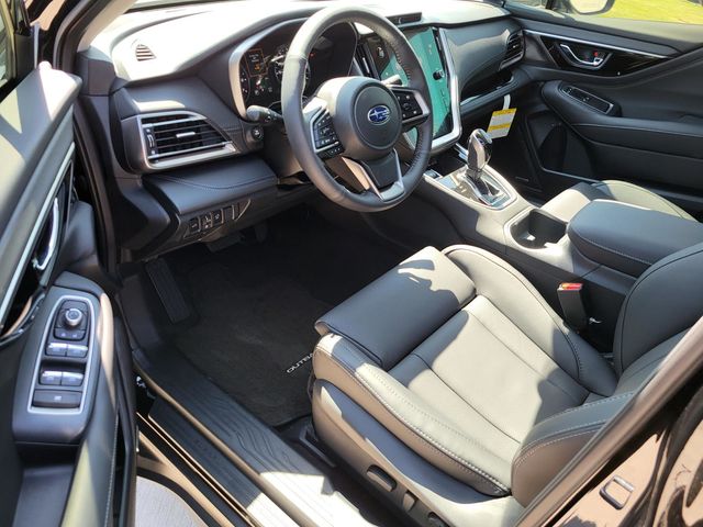 2025 Subaru Outback Limited photo 4