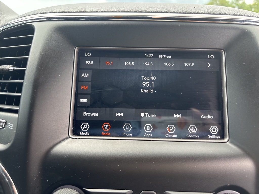 2020 Jeep Grand Cherokee Laredo Upland photo 23