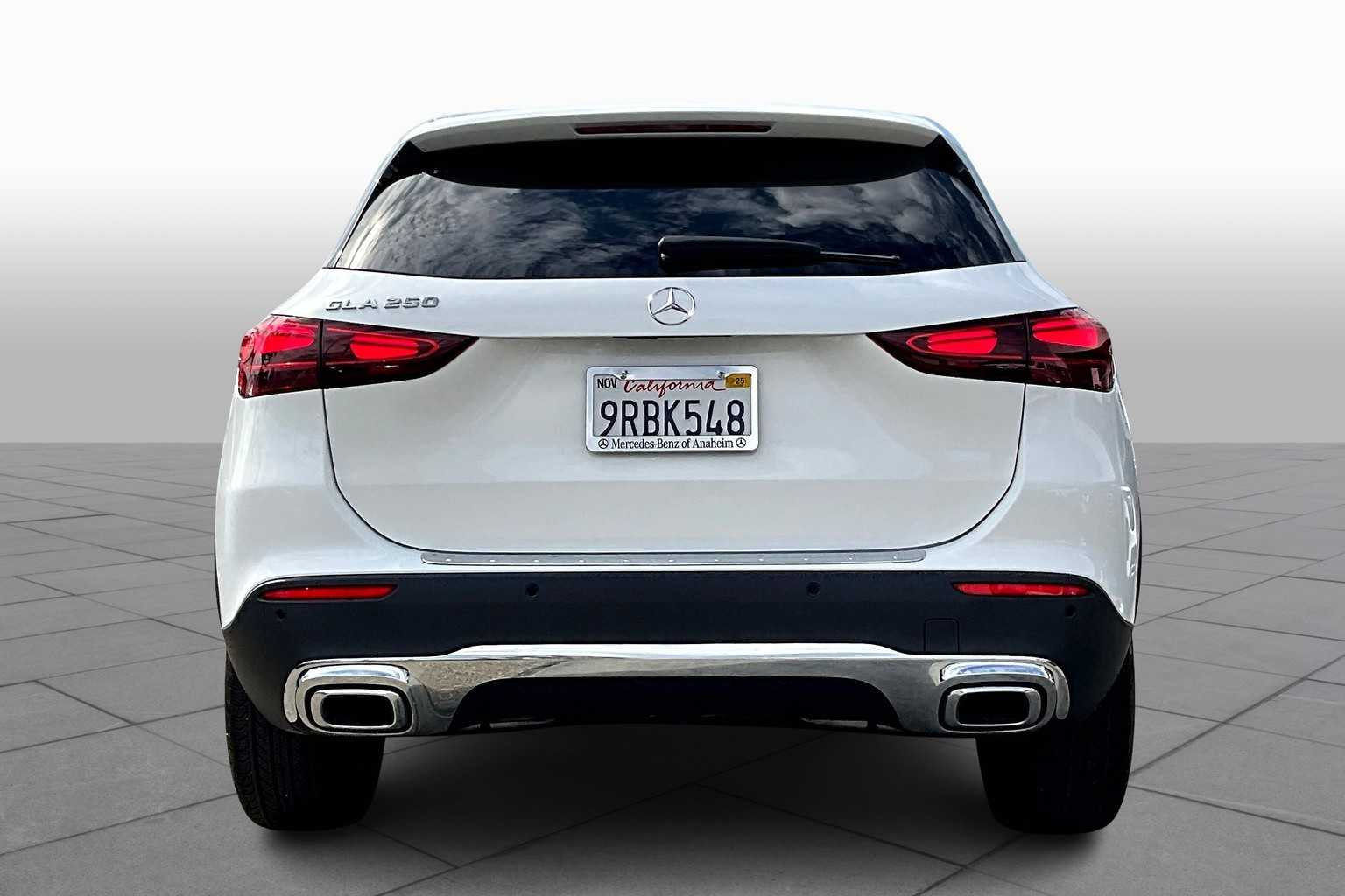 2025 Mercedes Benz GLA 250 photo 4