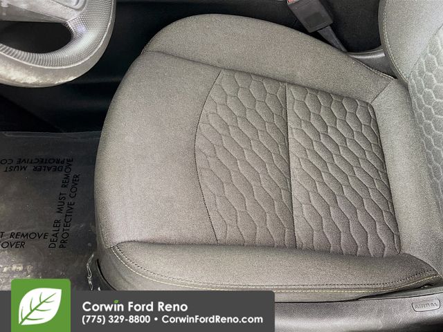 2020 Chevrolet Equinox LT photo 17