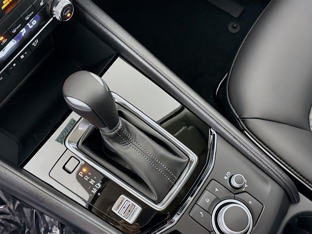 2025 Mazda CX-5 2.5 Select photo 16