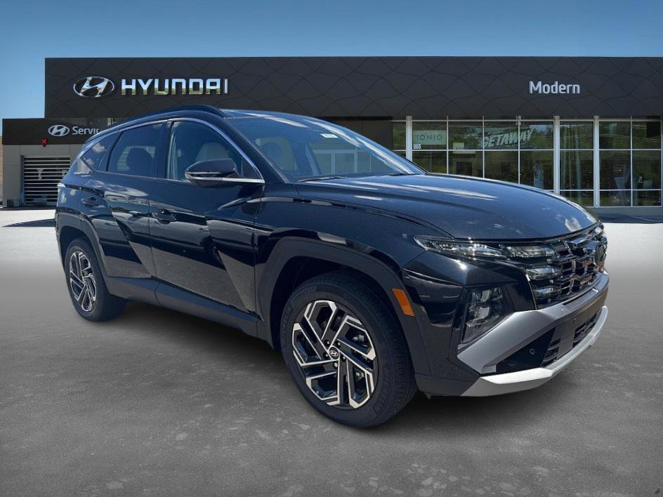 2025 Hyundai Tucson Hybrid Limited photo 2