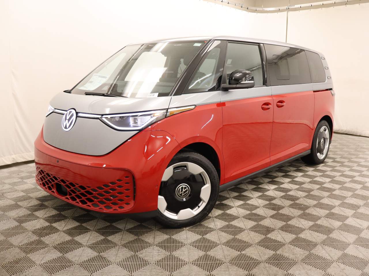 2025 Volkswagen ID. Buzz PRO S PLus's photo