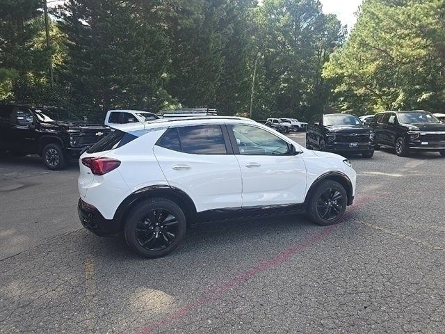 2024 Buick Encore GX Sport Touring photo 4