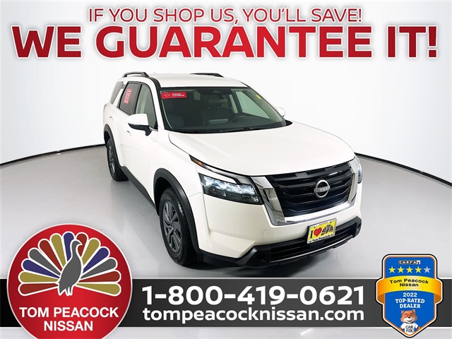 2024 Nissan Pathfinder SV's photo