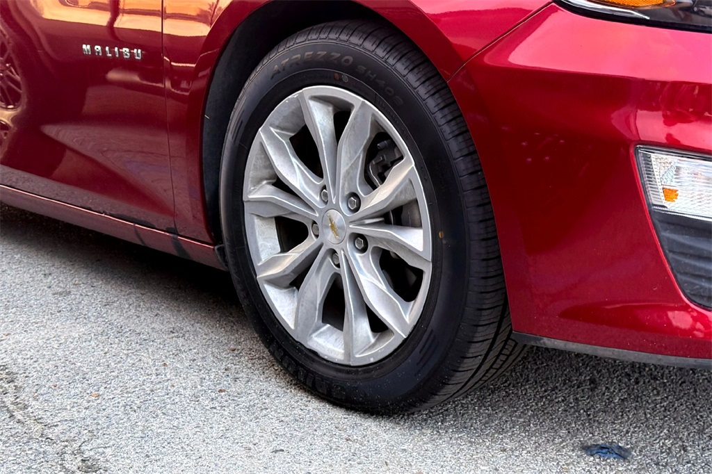 2024 Chevrolet Malibu 1LT photo 3