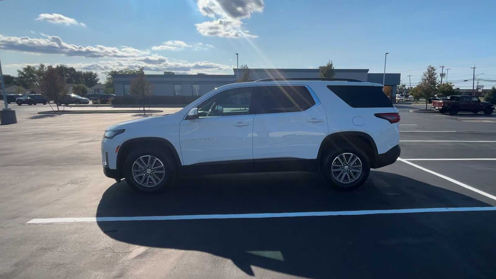 2023 Chevrolet Traverse Cloth photo 4