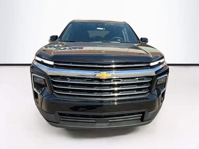 2025 Chevrolet Traverse photo 3