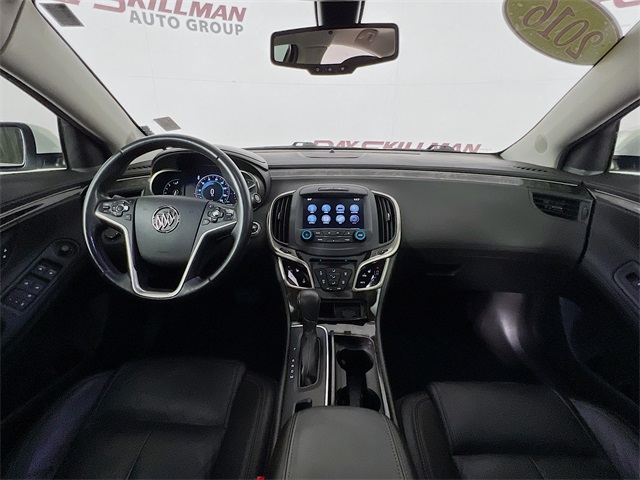 2016 Buick LaCrosse Sport Touring photo 24