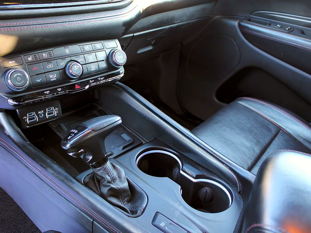 2022 Dodge Durango R/T photo 21