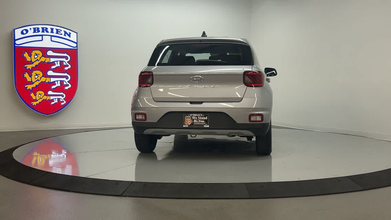 2020 Hyundai Venue SE photo 4