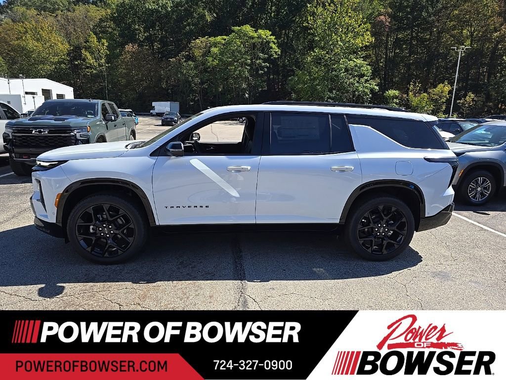 2026 Chevrolet Traverse RS photo 2