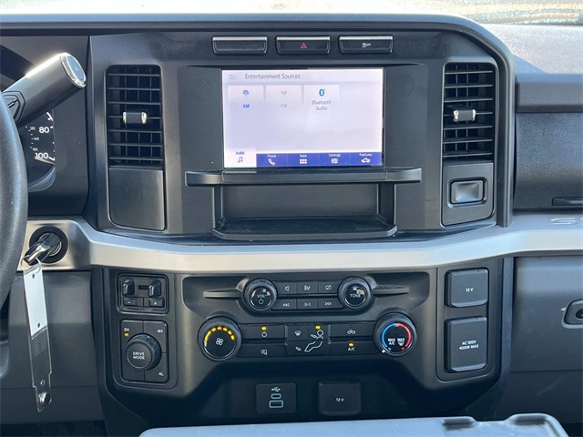 2024 Ford F-250 photo 14