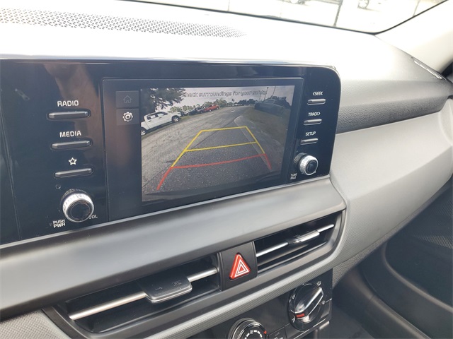 2024 Kia Seltos LX photo 19