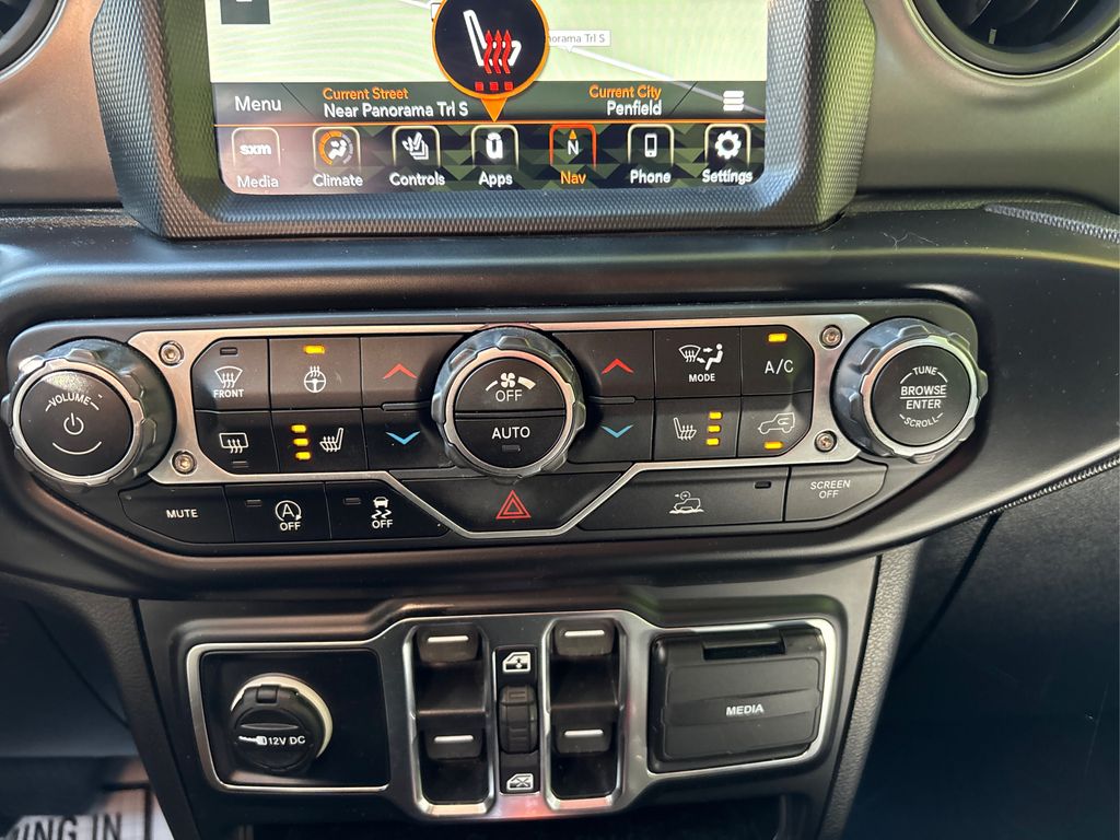 2021 Jeep Gladiator Willys photo 26