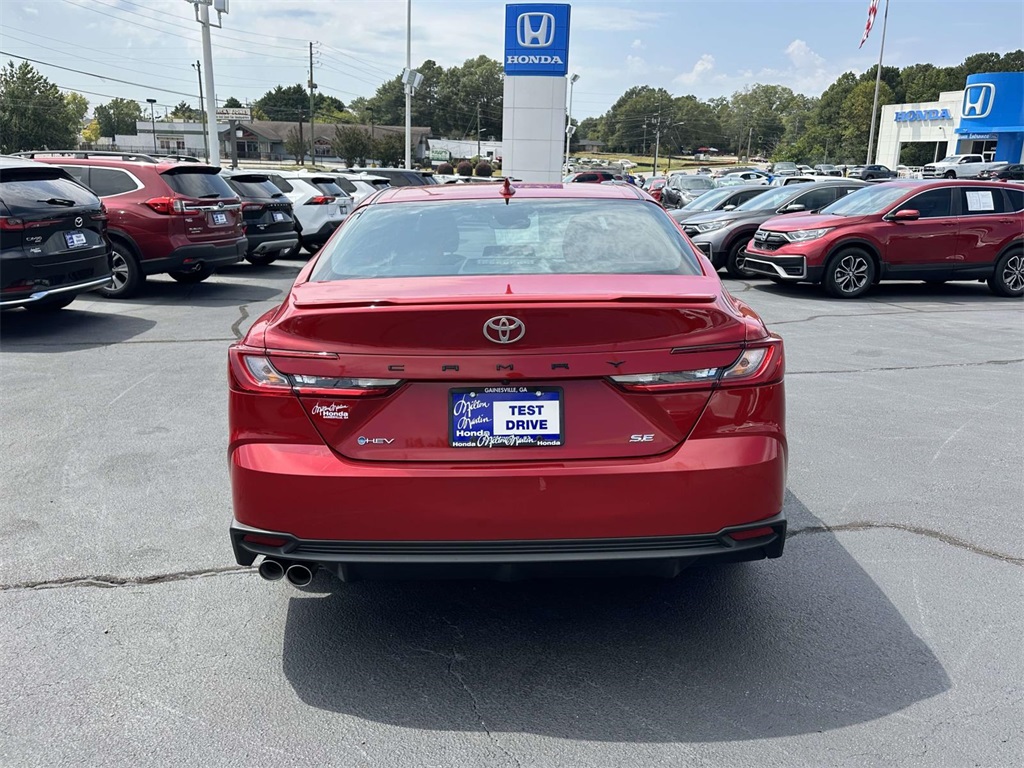 2025 Toyota Camry SE photo 23