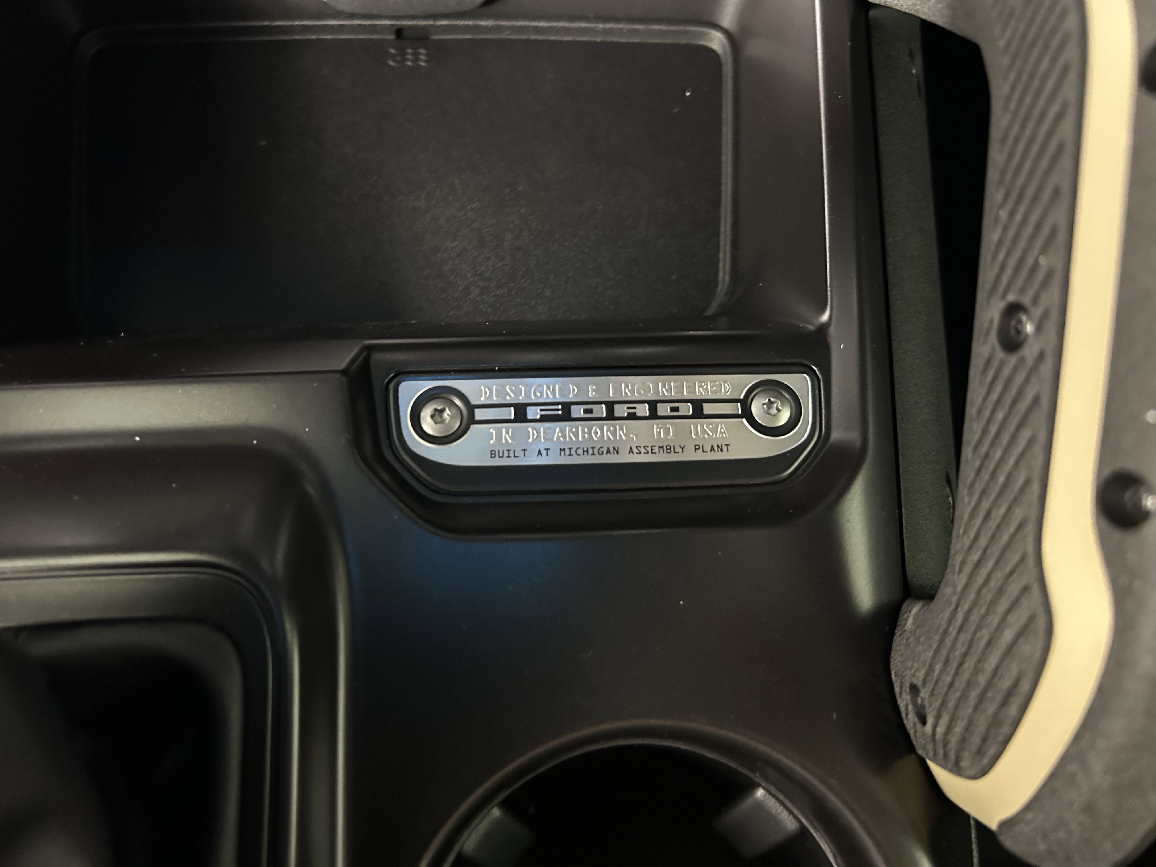 2025 Ford Bronco Badlands photo 8