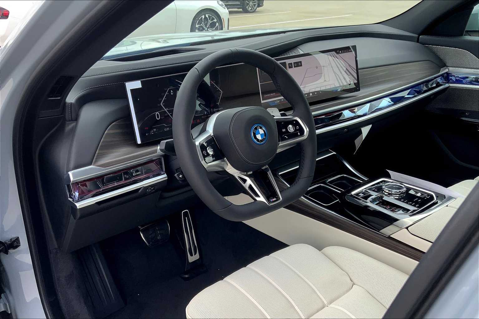 2025 Bmw 750e 750e xDrive photo 8
