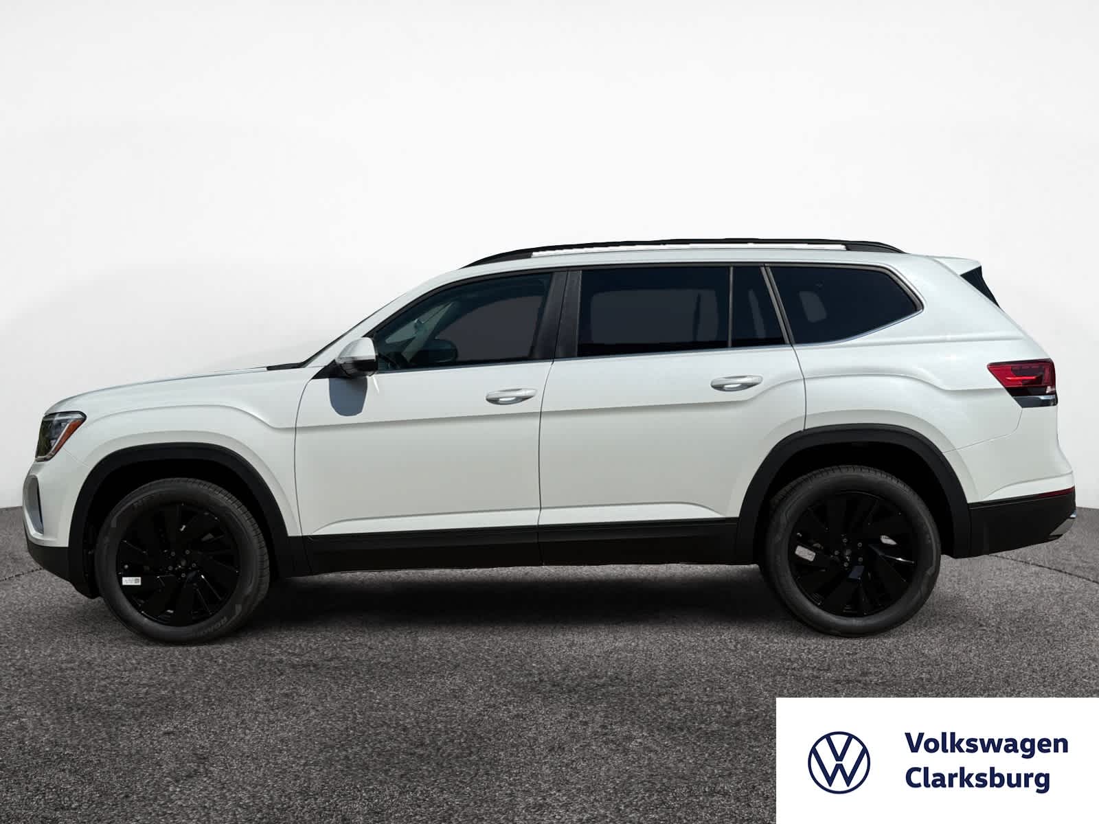 2026 Volkswagen Atlas SE Technology photo 2