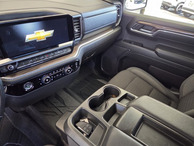 2023 Chevrolet Silverado 1500 LT photo 27