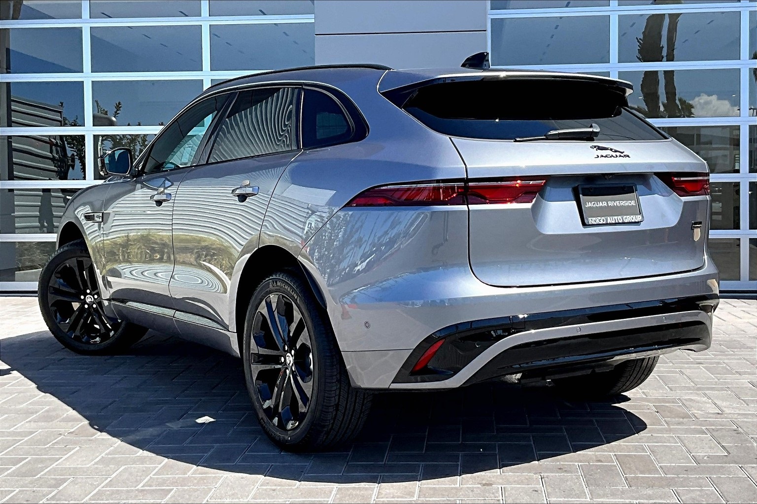 2026 Jaguar F-PACE P250 R-Dynamic S photo 3