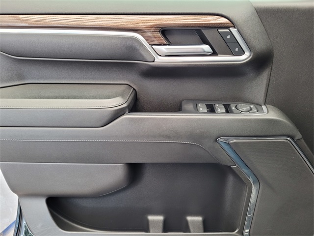 2023 Chevrolet Silverado 1500 RST photo 22