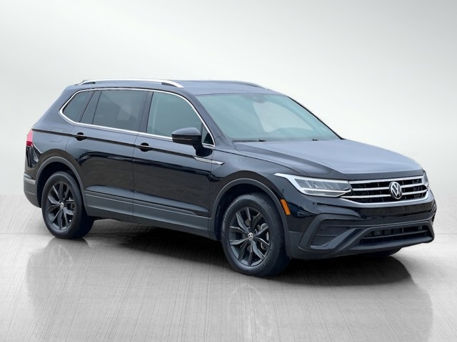 2024 Volkswagen Tiguan SE Wolfsburg Edition photo 3