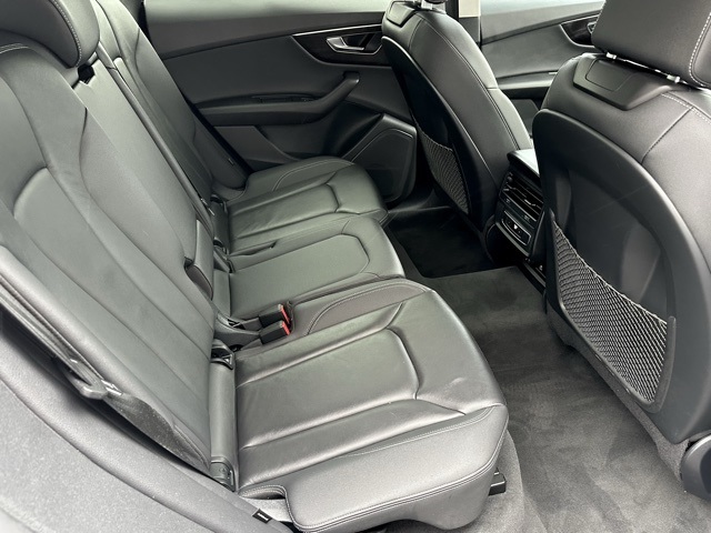 2023 Audi Q8 55 Premium photo 23