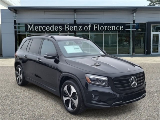 2025 Mercedes-Benz GLB Base's photo