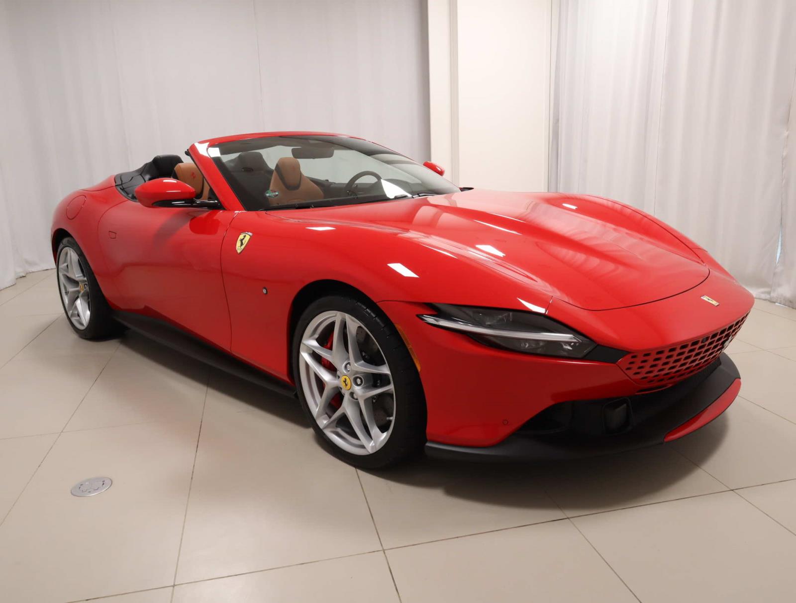 2025 Ferrari Roma Spider photo 7