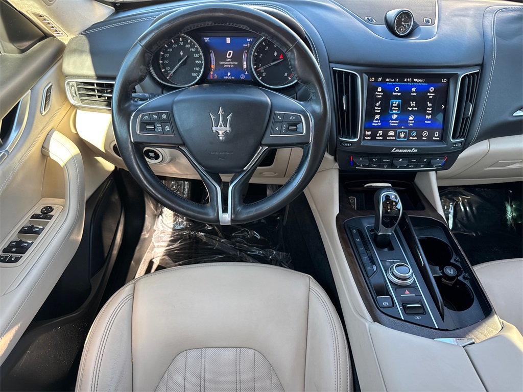 2018 Maserati Levante Base photo 21