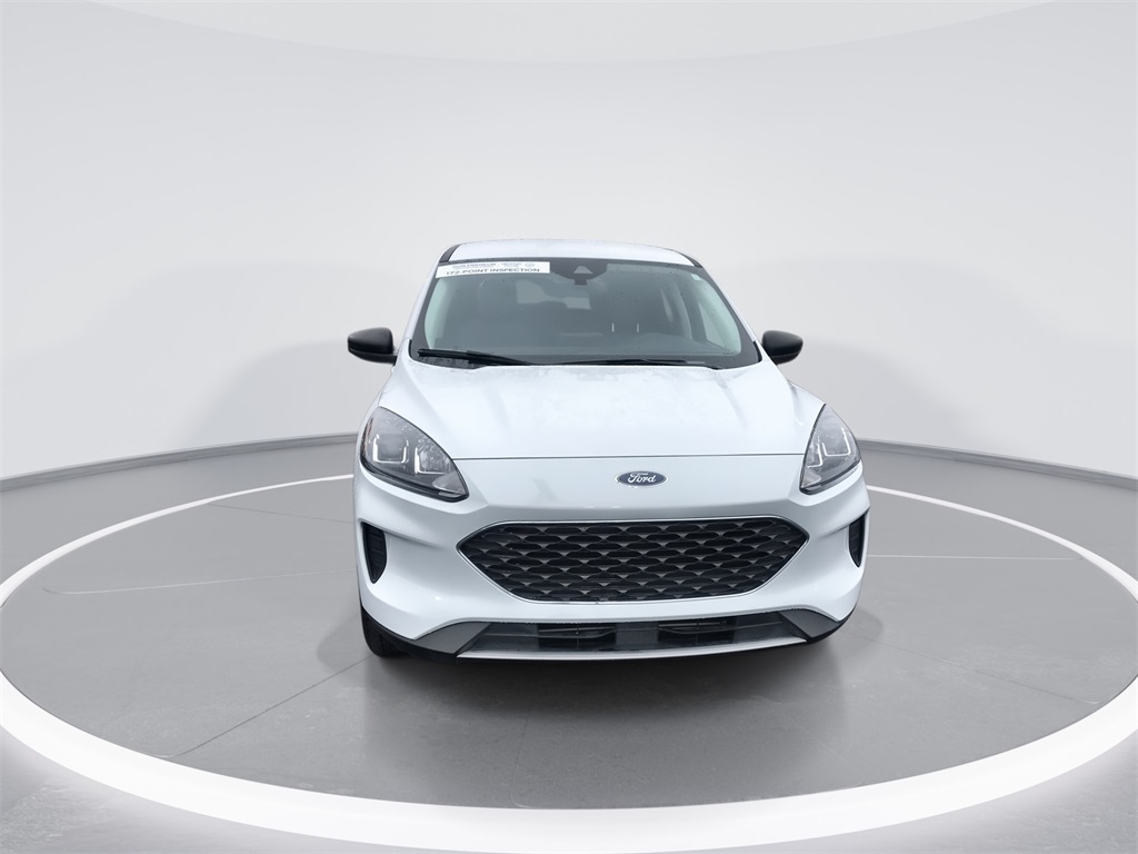 2022 Ford Escape SE photo 3