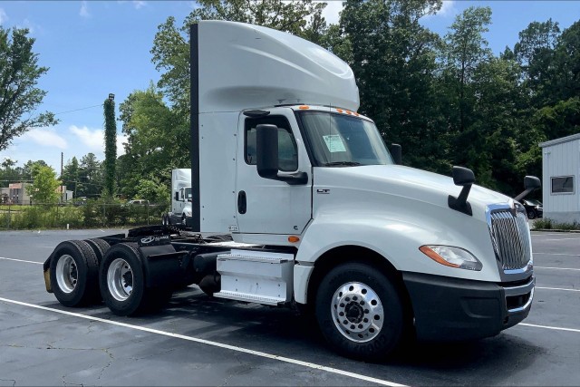 Pre-Owned 2020 International LT625 6x4 Day Cab